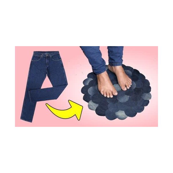 浴室里面放一个自己做的地毯